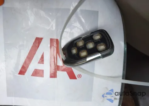 2015 Chevrolet Tahoe Lt z USA, uszkodzony, nr VIN 1GNSKBKC7FR196195